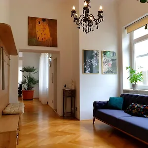 Apartament Sunny And Spacious Near Centre, Wiedeń