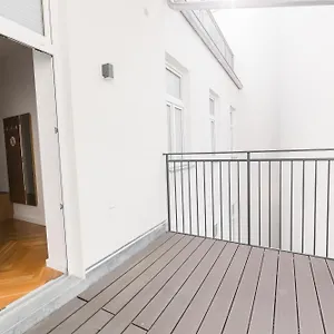 Nadland B61 Viena